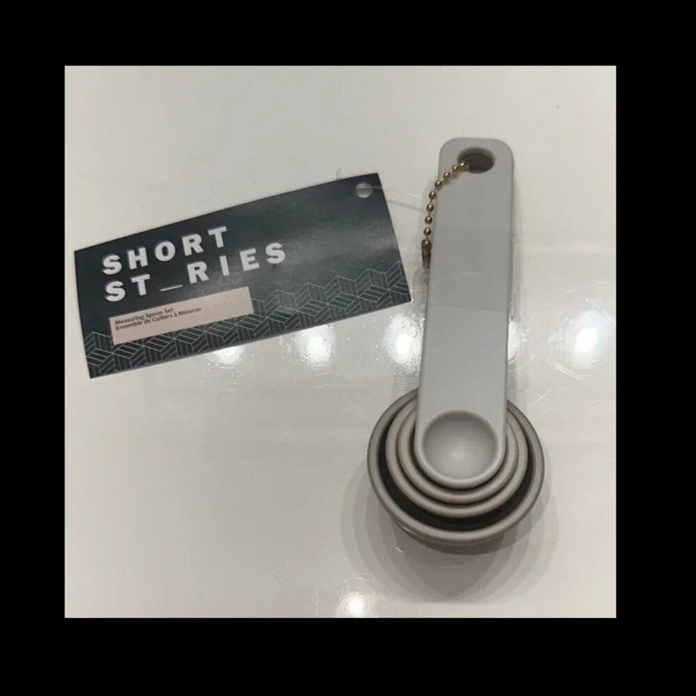 SHORT STORIES Gray Measuring Spoon set of 4 New in Package
